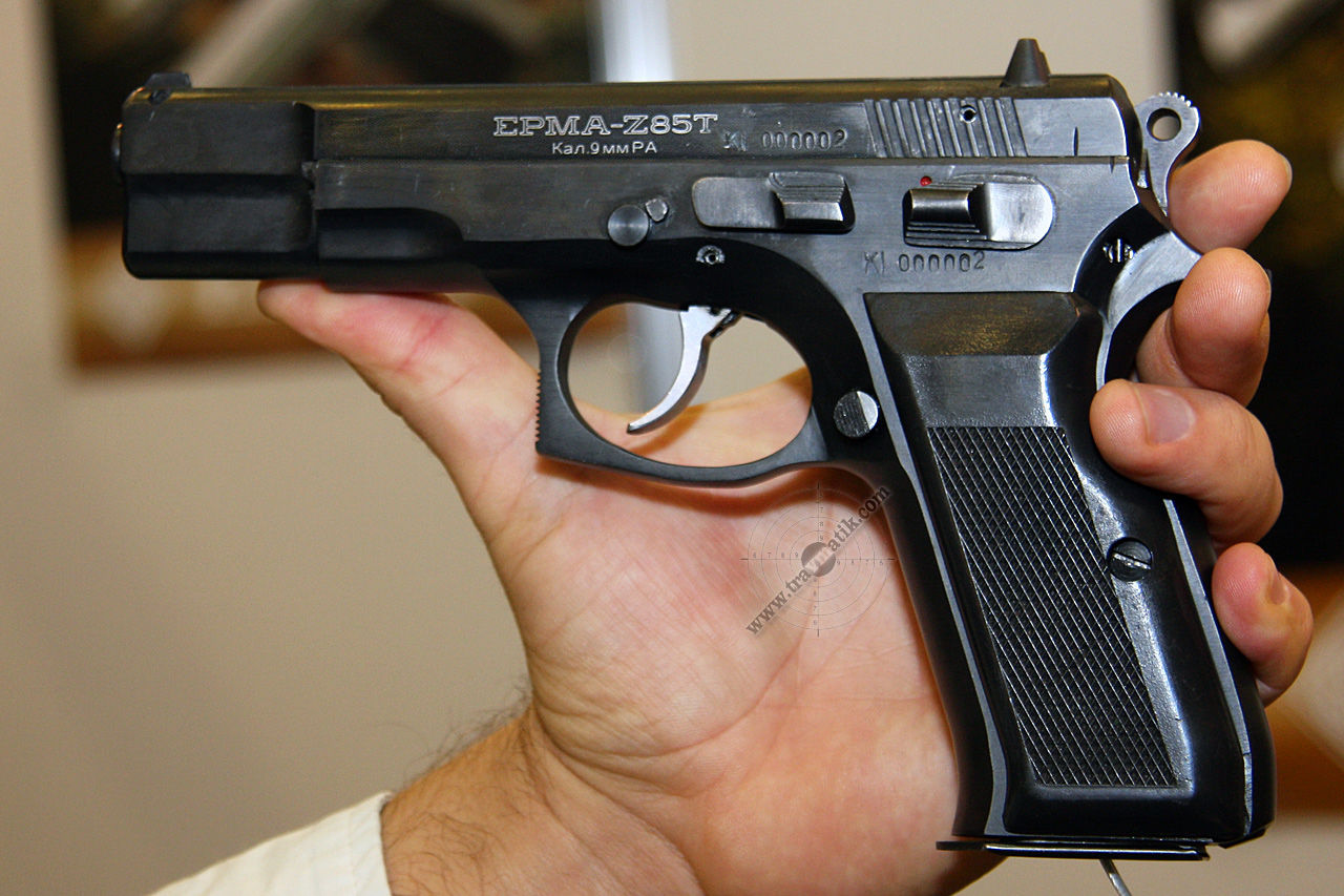 Травматический пистолет — нужна ли лицензия?