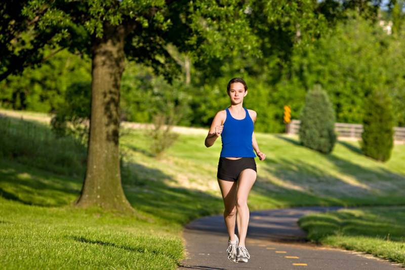 Чем полезен бег для мужчин и женщин?